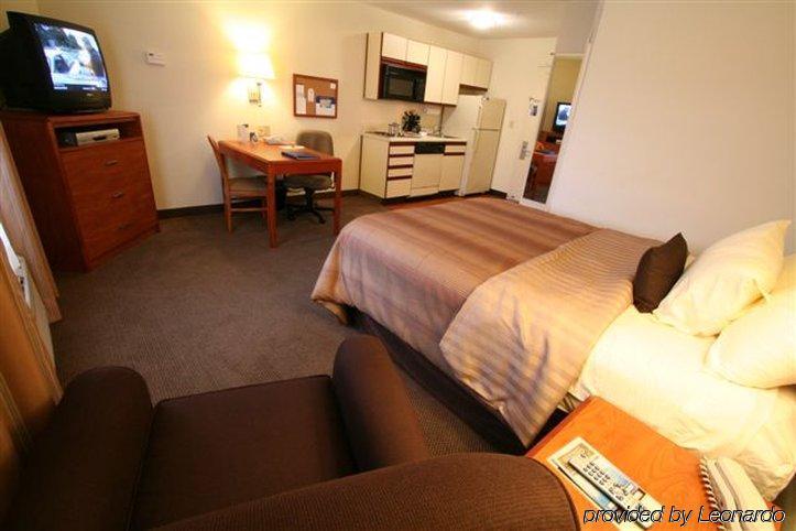 Candlewood Suites Louisville Airport By Ihg Стая снимка