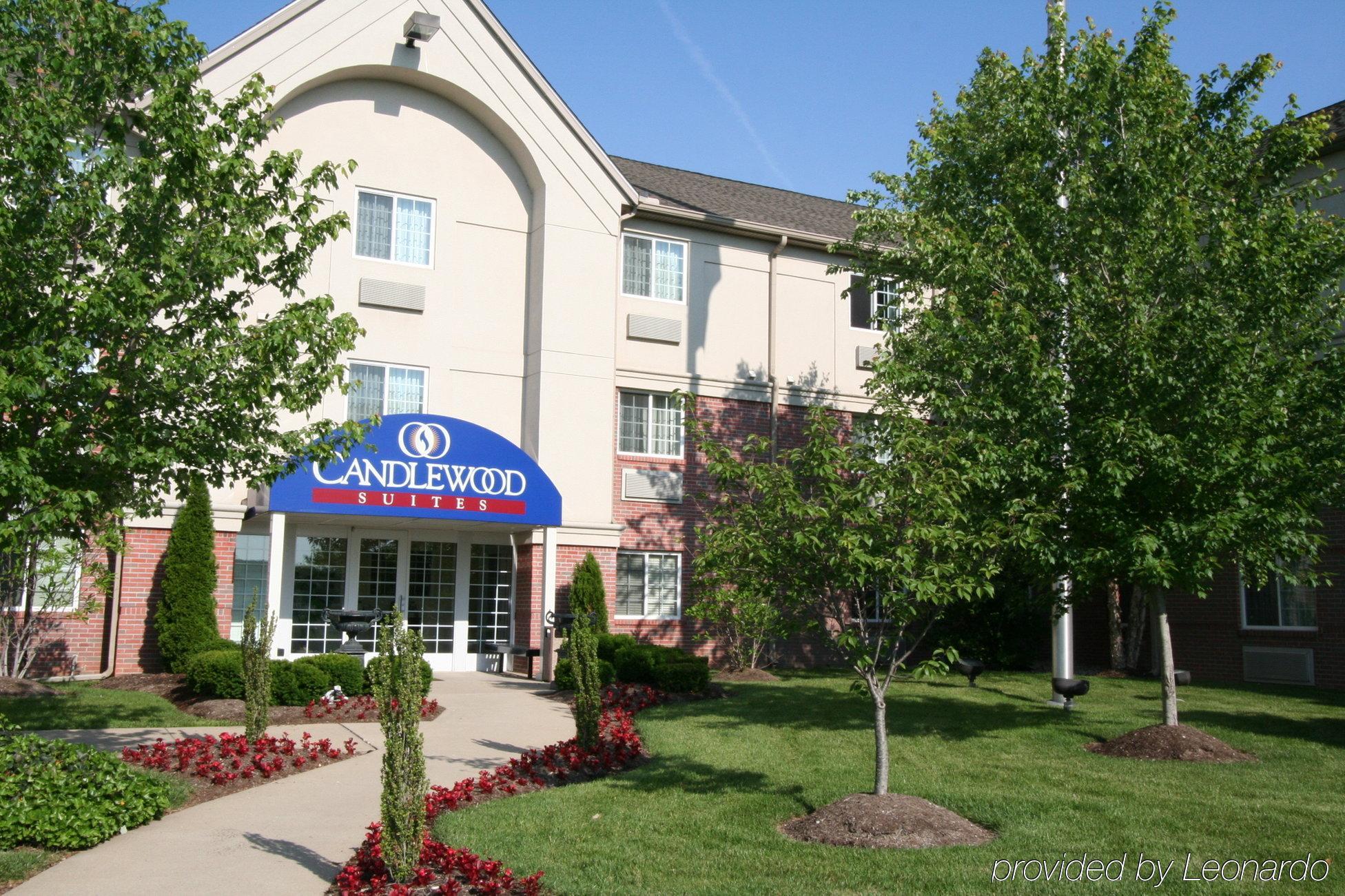 Candlewood Suites Louisville Airport By Ihg Екстериор снимка