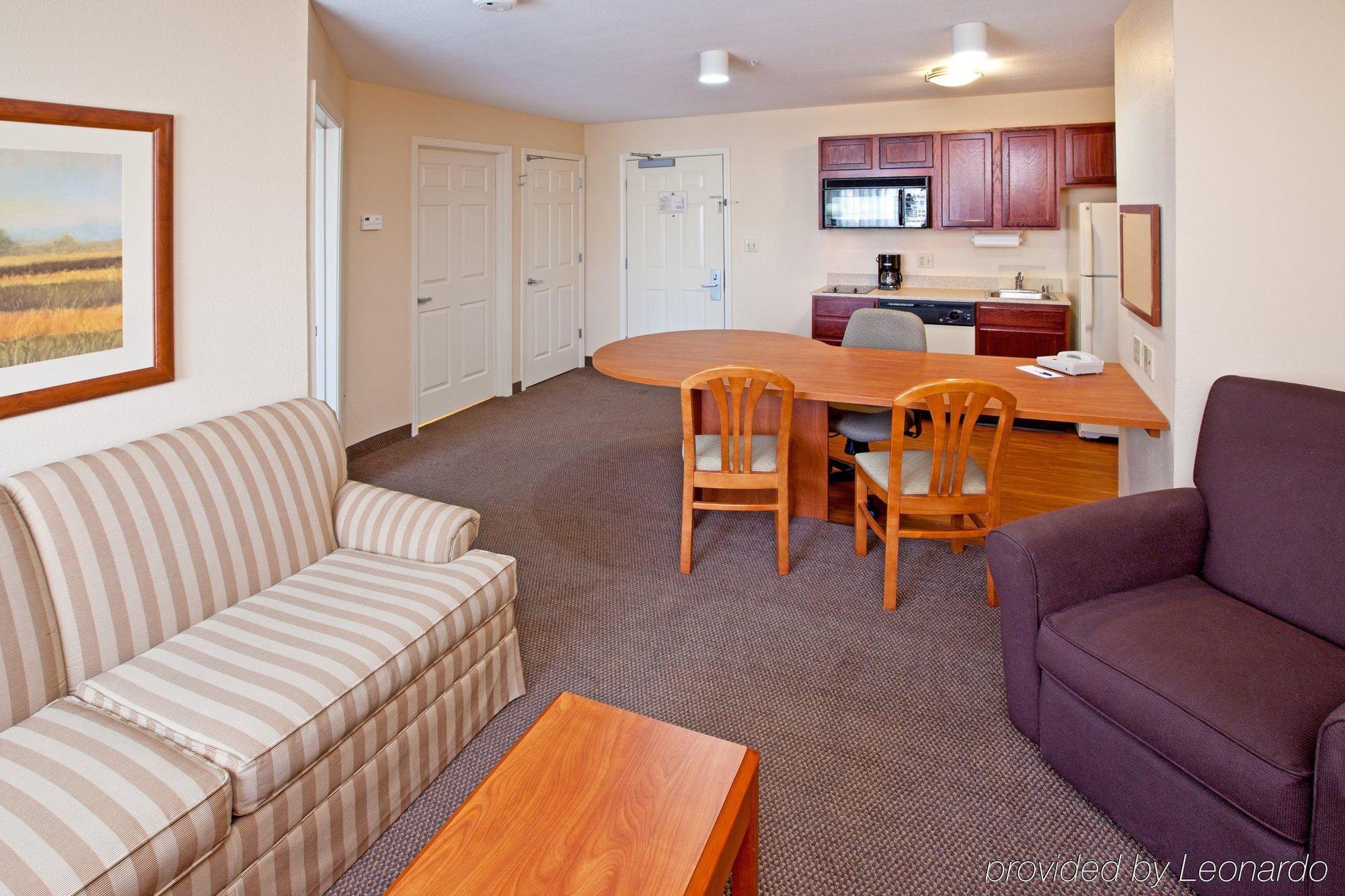 Candlewood Suites Louisville Airport By Ihg Стая снимка