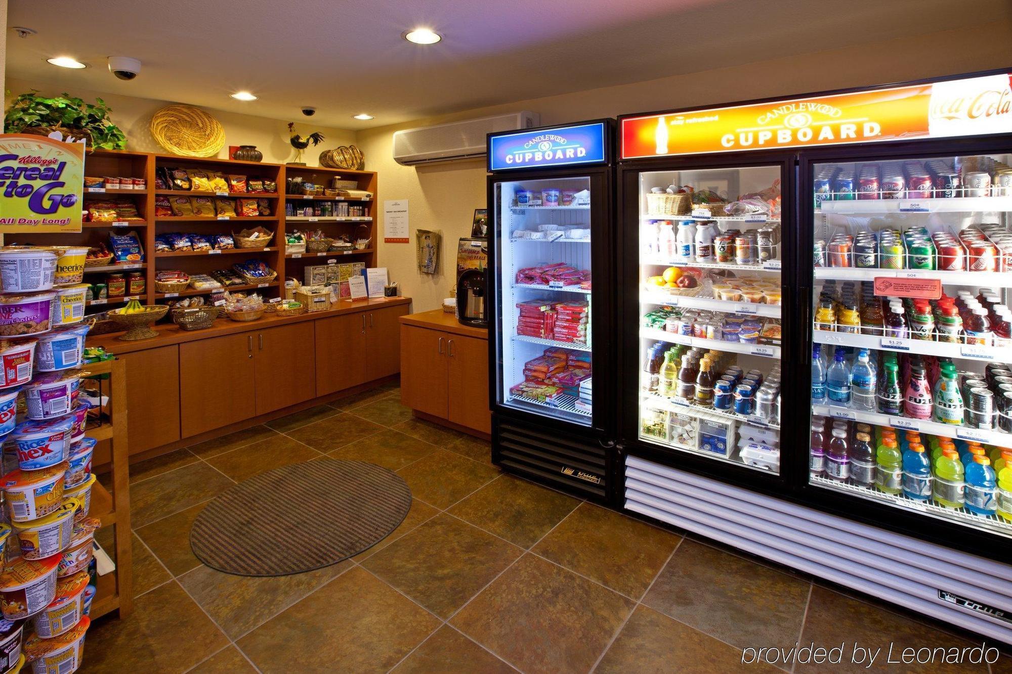 Candlewood Suites Louisville Airport By Ihg Екстериор снимка