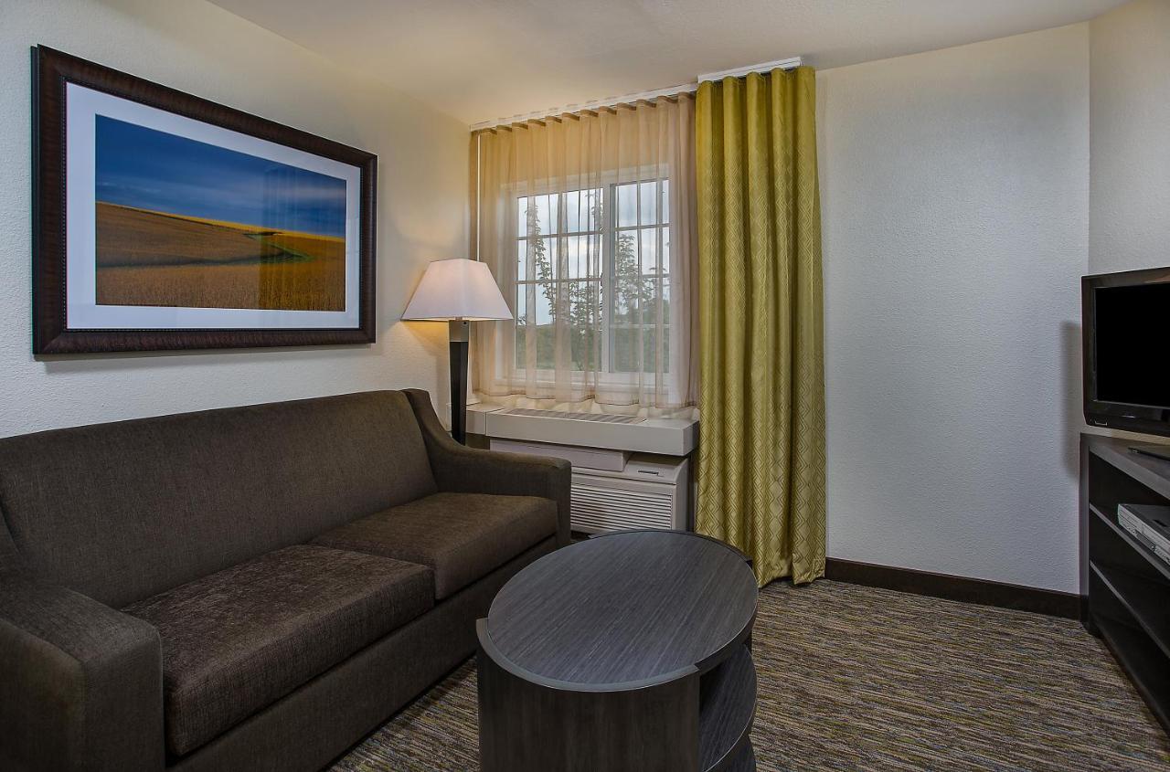 Candlewood Suites Louisville Airport By Ihg Екстериор снимка